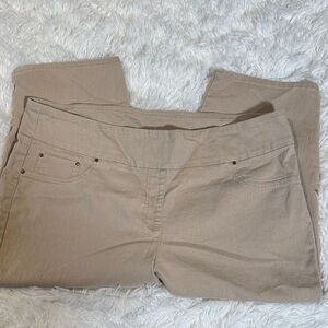 Ruby Rd. Khaki Women's Capris/Peddle pushers
